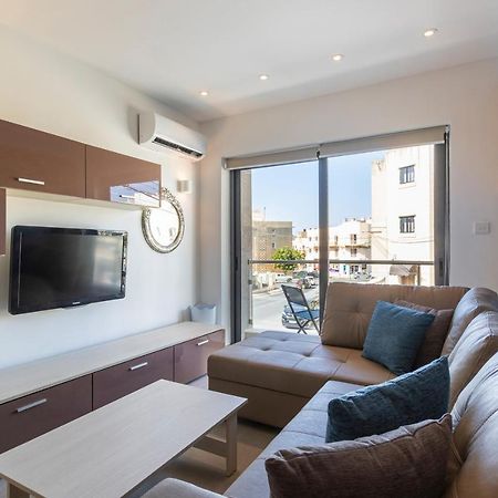 High-End Central Apt With Comfy Bed & Super Wifi By 360 Estates San Gwann Экстерьер фото
