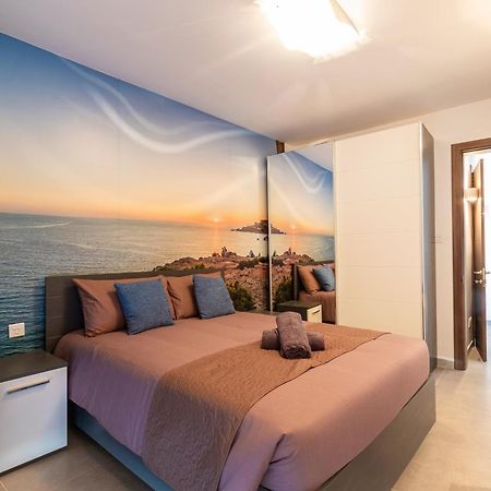 High-End Central Apt With Comfy Bed & Super Wifi By 360 Estates San Gwann Экстерьер фото